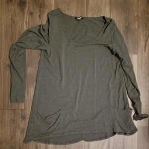 Heathered grey flowy tunic